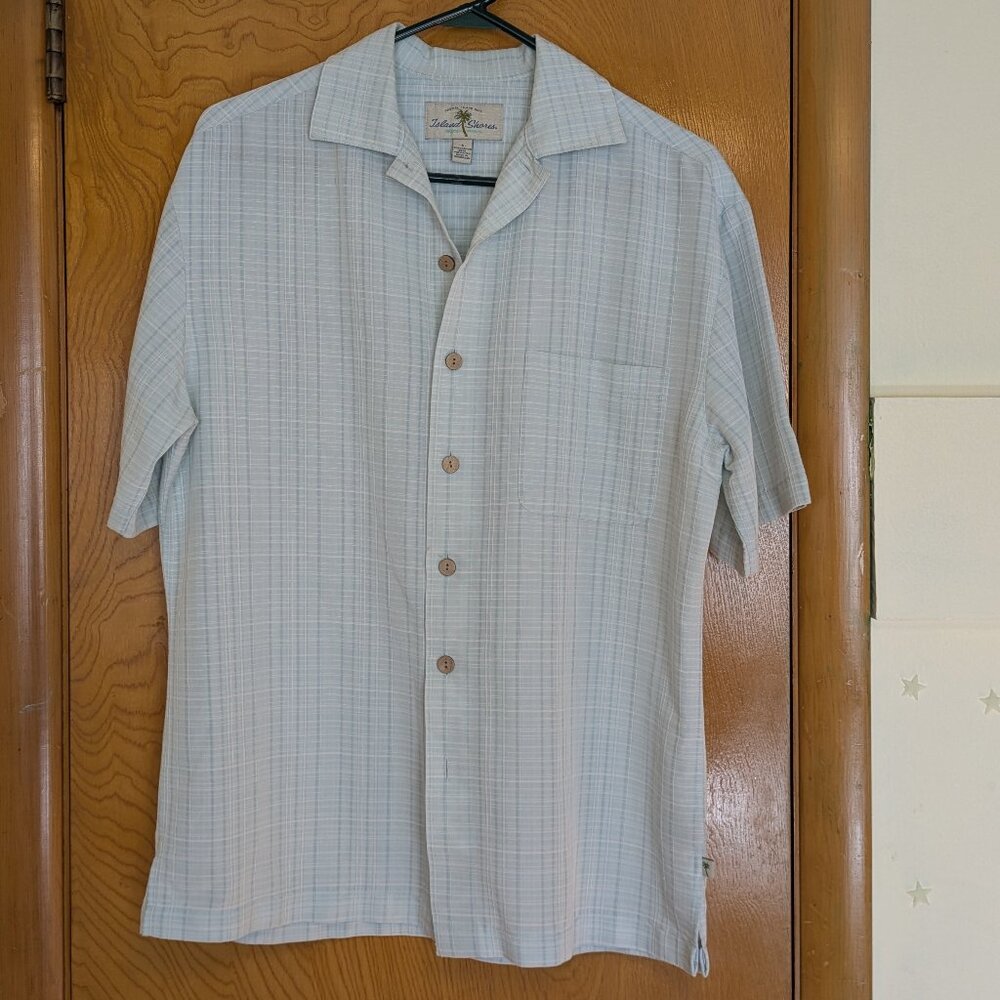 Men's button down checked shirt